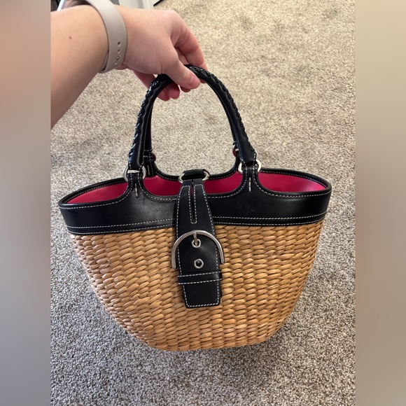 Vintage Coach Black and Tan Woven Tote Bag - Picture 11 of 14